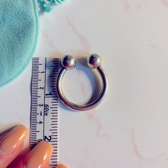 ❗️SOLD❗️Tiffany & Co. key Ring - Picture 4 of 4